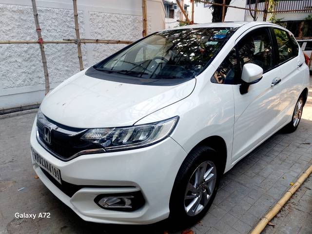 https://images10.gaadi.com/usedcar_image/4537160/original/20bc553b051d35c5693a060fb7ee8296.jpg?imwidth=6401