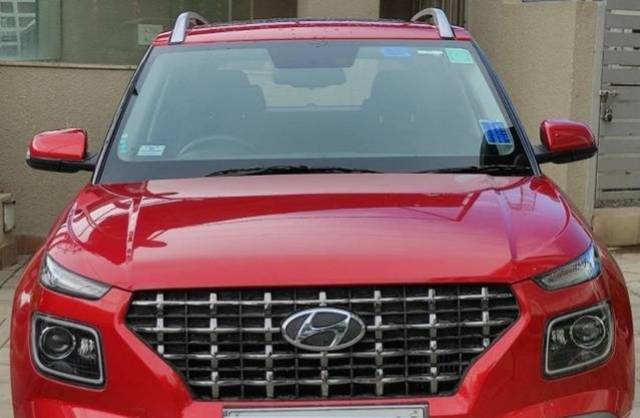 https://images10.gaadi.com/usedcar_image/4537161/original/processed_48e12d7805d86a56c410873ea1c9d71e.jpeg?imwidth=6401