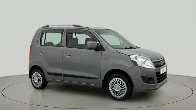 https://images10.gaadi.com/usedcar_image/4537162/original/c406068a04b06b37589ff7f9915fbd3f.jpg?imwidth=6400