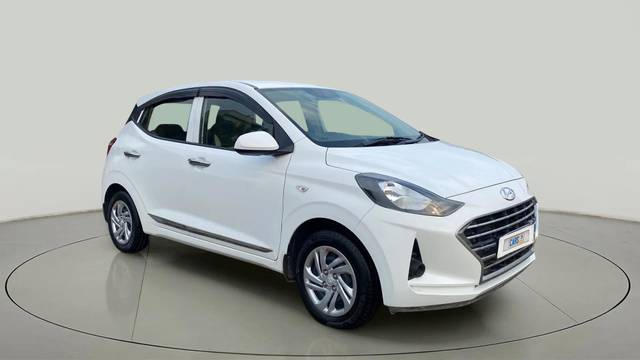 https://images10.gaadi.com/usedcar_image/4537166/original/418d7944a40cb48ffa7d051283683ccc.jpg?imwidth=6400