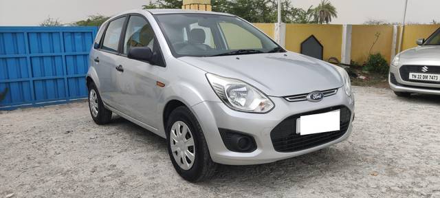 https://images10.gaadi.com/usedcar_image/4537168/original/processed_304d029a26b83d3b78ad748c6f0354d3.jpg?imwidth=6400