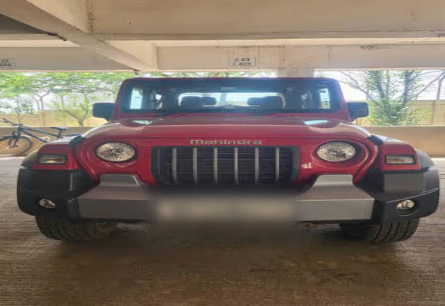 https://images10.gaadi.com/usedcar_image/4537173/original/d8e1bda7-3fe8-464b-98f4-a0b29e050f1d.?imwidth=6400