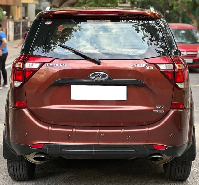 https://images10.gaadi.com/usedcar_image/4537174/original/processed_294340890d25b641a2bbefc0b54745e3.jpg?imwidth=6402