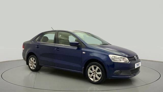 https://images10.gaadi.com/usedcar_image/4537179/original/275ad32ae4dcbbd2c30f1a6bc59f93fe.jpg?imwidth=6400