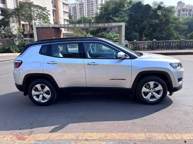 https://images10.gaadi.com/usedcar_image/4537181/original/processed_6429c95c74203ccc7a523b45c3862acb.jpg?imwidth=6401