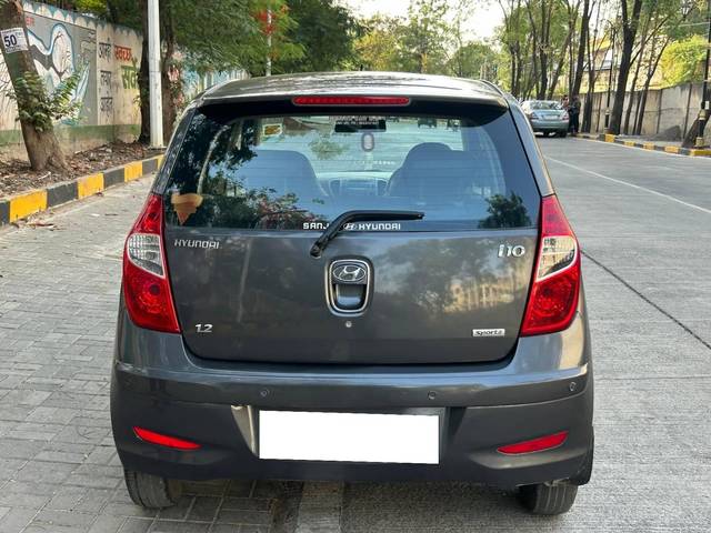 https://images10.gaadi.com/usedcar_image/4537190/original/processed_2d94a8b2986103cea4b74442bd72924e.jpg?imwidth=6401