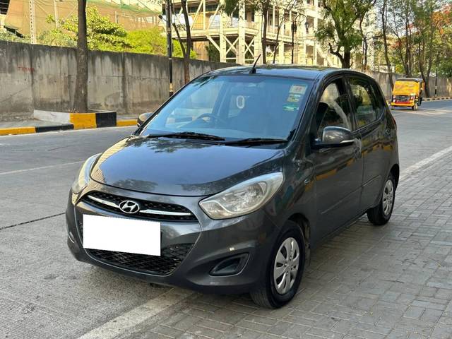 https://images10.gaadi.com/usedcar_image/4537190/original/processed_31385337546ece375b9d32dac111f069.jpg?imwidth=6402