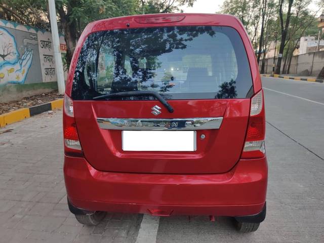 https://images10.gaadi.com/usedcar_image/4537199/original/processed_2e763d17ab9e20292a6b41fecb79053b.jpg?imwidth=6401