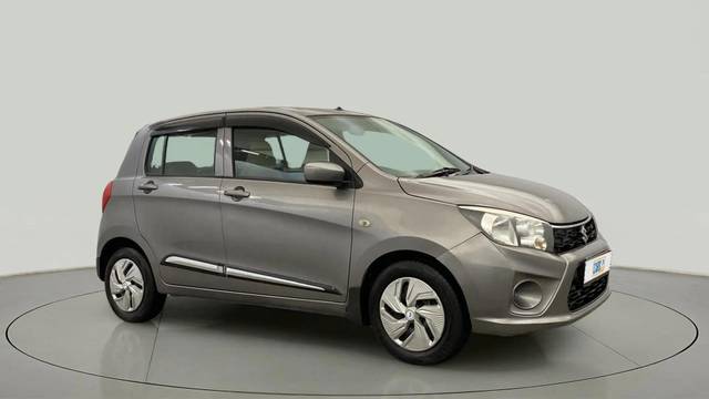 https://images10.gaadi.com/usedcar_image/4537210/original/f1d60e804d93abc472f13d6ddbafc4b7.jpg?imwidth=6400