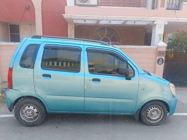 https://images10.gaadi.com/usedcar_image/4537261/original/processed_f6511912-9526-405f-bbbb-745a9b047ac2.jpg?imwidth=6401