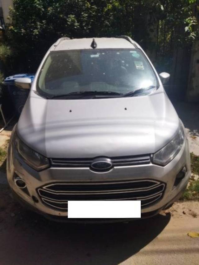 https://images10.gaadi.com/usedcar_image/4537276/original/processed_28a29729-7915-4eb0-a1d2-2bdfbe62fc94.jpeg?imwidth=6402