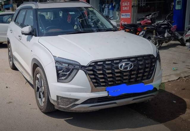 https://images10.gaadi.com/usedcar_image/4537280/original/processed_9f338c91-80c2-43b3-994f-6f9fe5f829e5.jpg?imwidth=6400