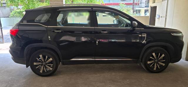 https://images10.gaadi.com/usedcar_image/4537426/original/processed_9fa827be-03a5-439a-a5e1-b23778f3f41a.jpg?imwidth=6401