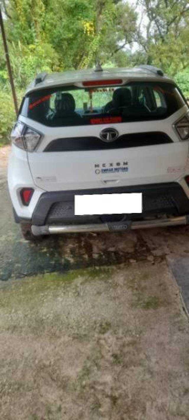https://images10.gaadi.com/usedcar_image/4537430/original/processed_02a67c08-571f-4a0e-bc7e-dc9c1c0b9648.jpg?imwidth=6401