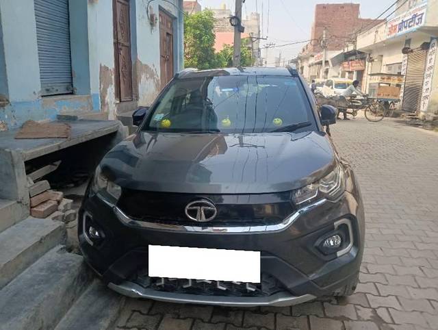https://images10.gaadi.com/usedcar_image/4537435/original/processed_d5df2bfd-499f-4e55-8bd6-7e5cc55dcd74.jpg?imwidth=6401