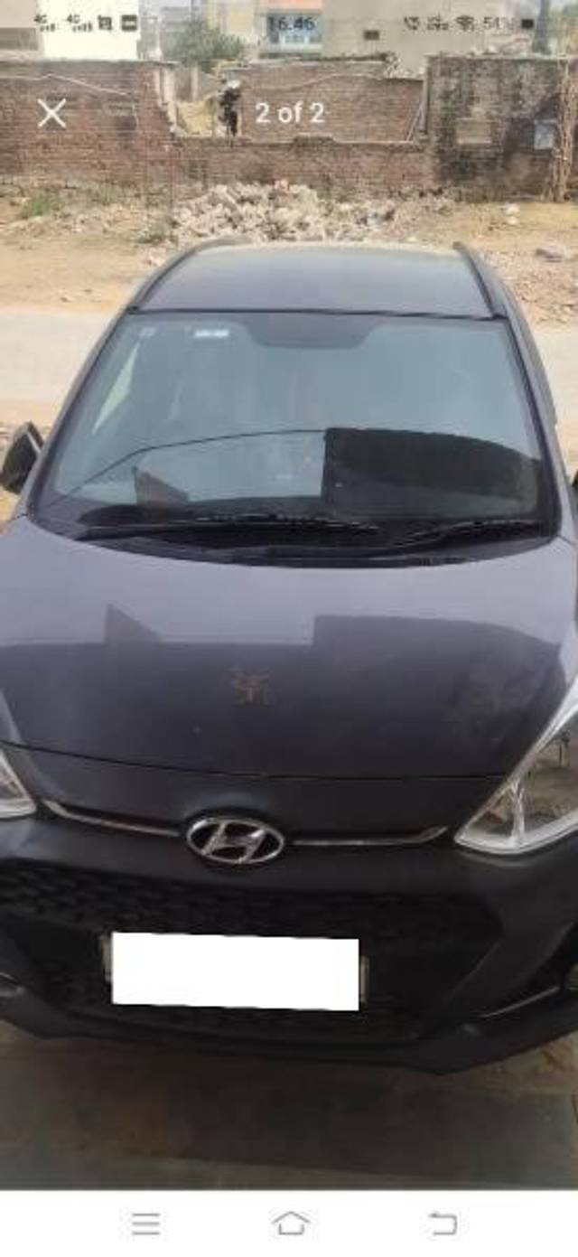 https://images10.gaadi.com/usedcar_image/4537442/original/processed_ada709de-eb75-408d-ba9b-4273e3492833.jpg?imwidth=6400