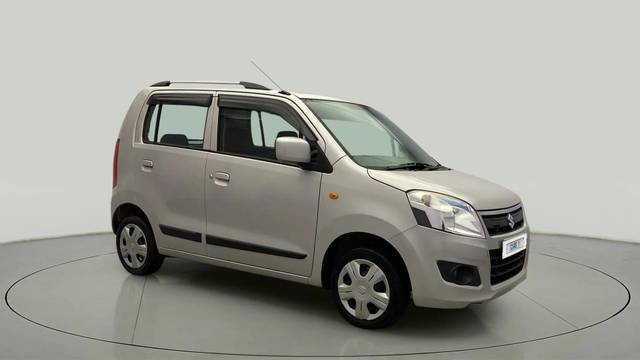 https://images10.gaadi.com/usedcar_image/4537511/original/2a1f8219701e0f88c9b20c66758b1fdd.jpg?imwidth=6400