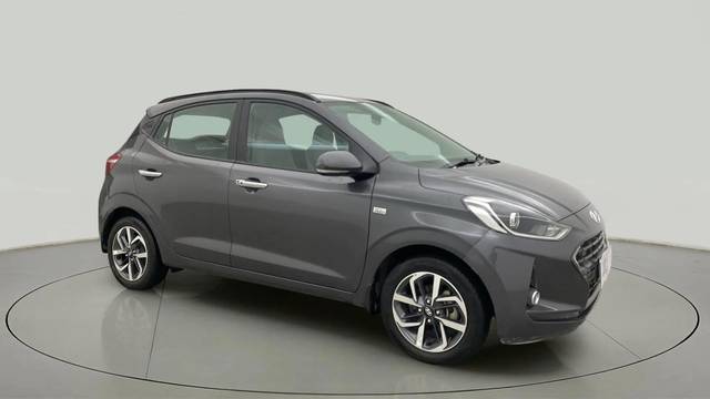 https://images10.gaadi.com/usedcar_image/4537513/original/c1d3cace1f5d5f2fb29f33b7fd8ab39c.jpg?imwidth=6400