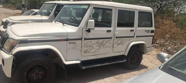 https://images10.gaadi.com/usedcar_image/4537532/original/processed_74b2acf8-75ab-4ec2-98c2-b4b2fe90cdc4.jpg?imwidth=6400