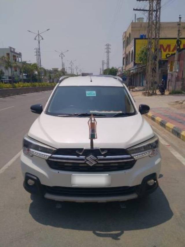 https://images10.gaadi.com/usedcar_image/4537563/original/processed_315de61d-42df-4c58-9b9e-97d4cf21684f.jpeg?imwidth=6400