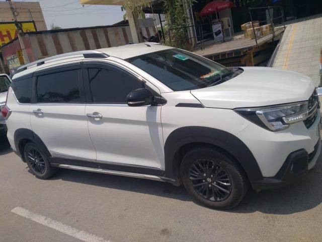 https://images10.gaadi.com/usedcar_image/4537563/original/processed_7f151d82-798c-4781-a58f-878f61a73f0c.jpeg?imwidth=6401