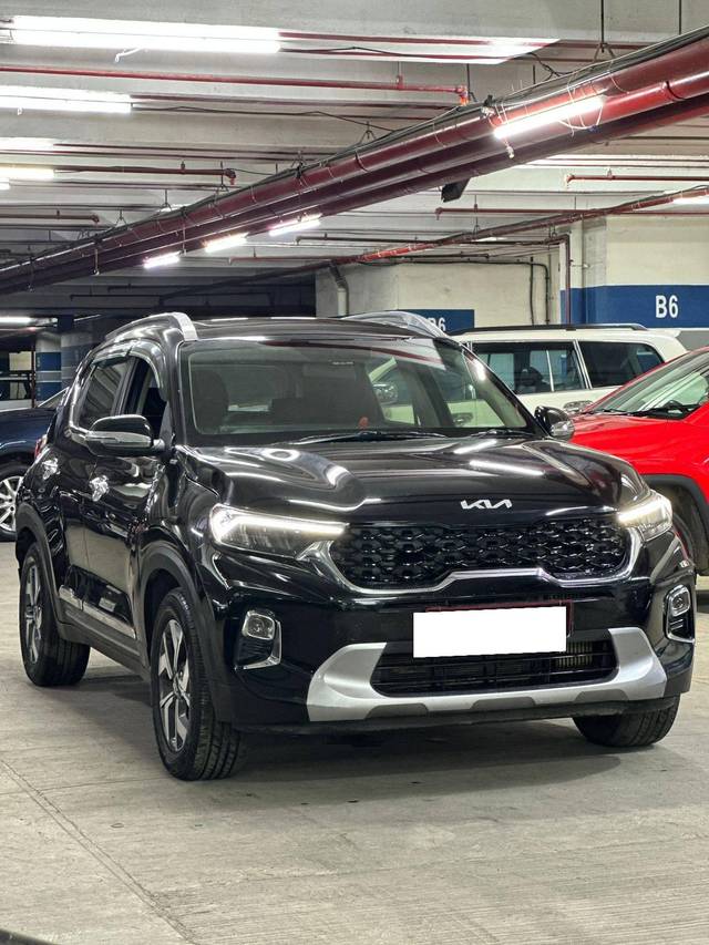 https://images10.gaadi.com/usedcar_image/4537717/original/processed_21a3c2cf2483f6f34c720c750cf27336.jpg?imwidth=6400