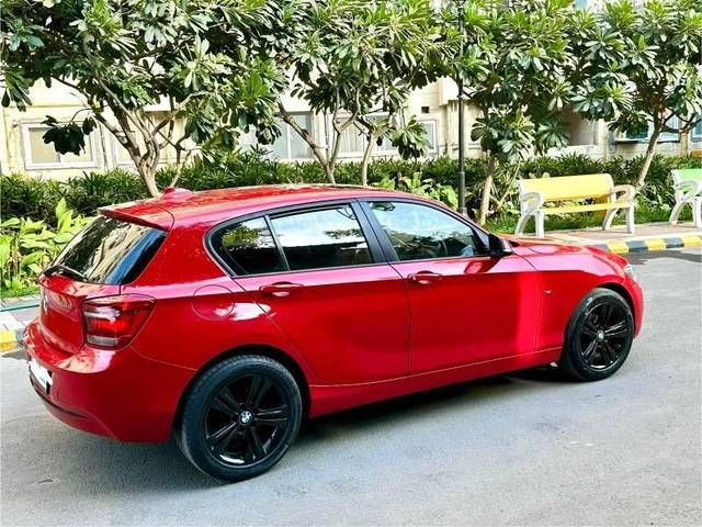 https://images10.gaadi.com/usedcar_image/4537752/original/processed_ab2bd649-8318-4126-88e5-2588350789dd.jpeg?imwidth=6401