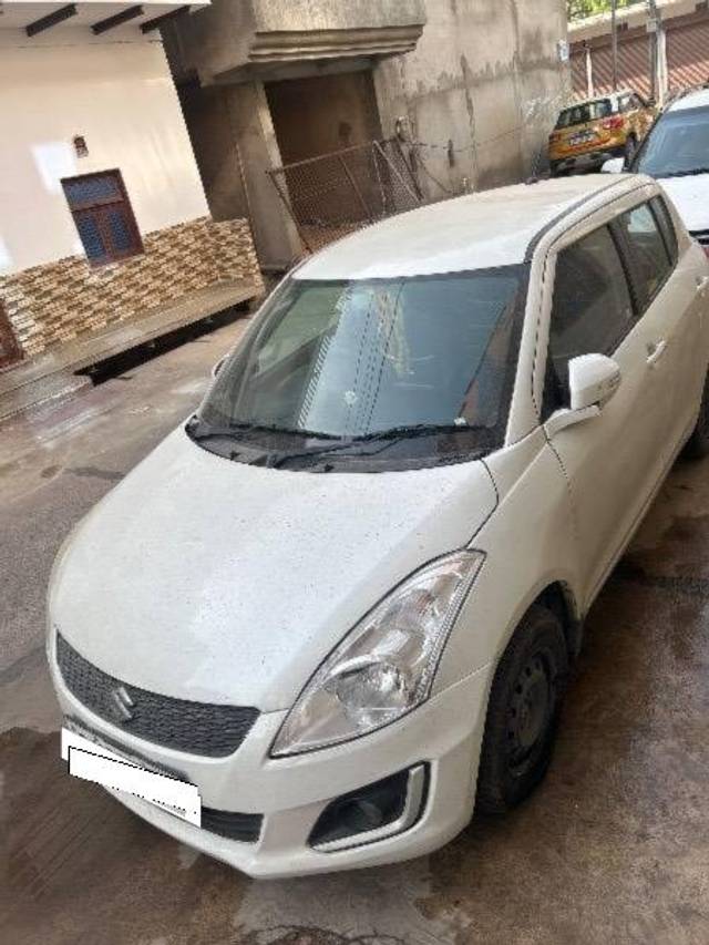 https://images10.gaadi.com/usedcar_image/4537815/original/processed_15a70b15-9a38-4f99-9dbd-f554d298fc81.jpg?imwidth=6400