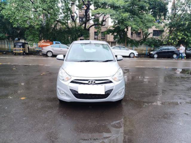 https://images10.gaadi.com/usedcar_image/4537822/original/processed_6d6d1221-8ffb-4dc5-88a3-113d197f922d.jpg?imwidth=6400