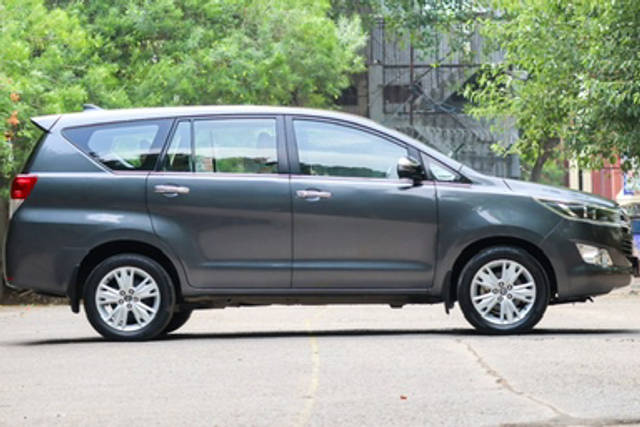 https://images10.gaadi.com/usedcar_image/4537889/original/370ff3c7fbbb3fbd4da21a3da6e6554c.jpg?imwidth=6400