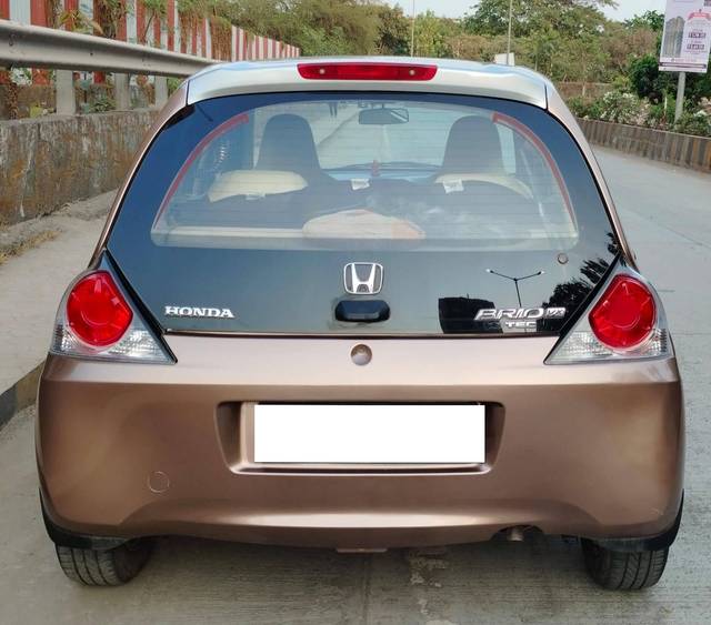 https://images10.gaadi.com/usedcar_image/4537915/original/processed_650072fc441f3f5bf0e7f1daa0edb75b.jpg?imwidth=6401