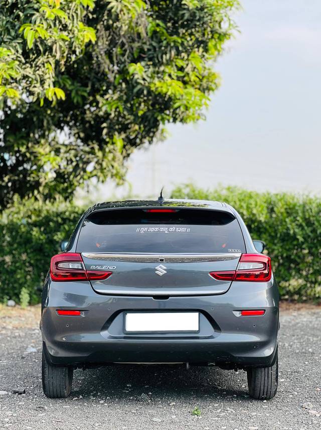 https://images10.gaadi.com/usedcar_image/4537927/original/processed_f9ad65e9183d31f0cd2a10bb35f58132.jpg?imwidth=6401