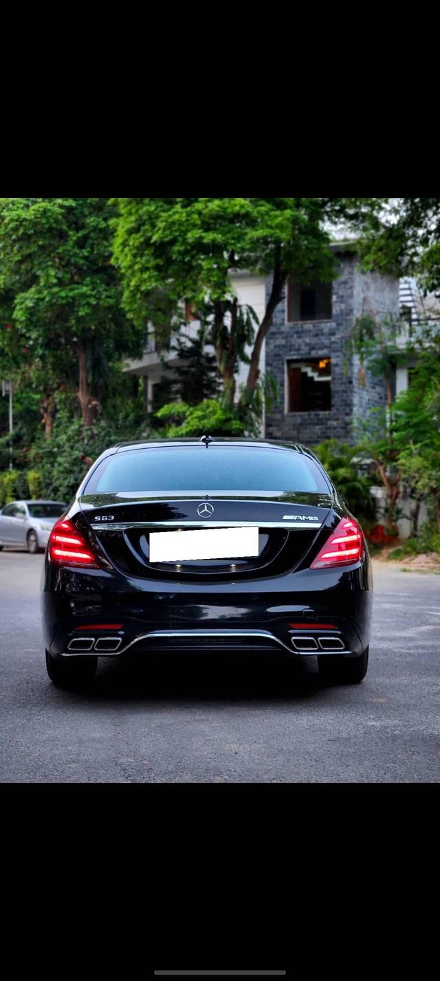 https://images10.gaadi.com/usedcar_image/4537981/original/processed_ad2596165f614b997df3db50e07b9fce.jpg?imwidth=6401