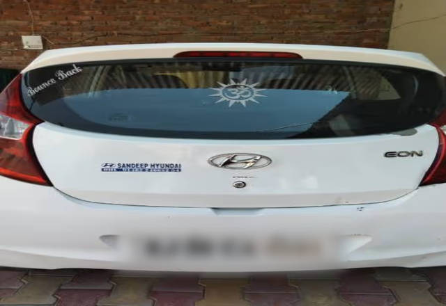 https://images10.gaadi.com/usedcar_image/4538010/original/3dc13438-bb66-455e-9d29-2f5d9520381c.?imwidth=6400
