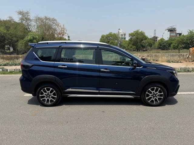 https://images10.gaadi.com/usedcar_image/4538043/original/e7bc90c26d87762c6327f853c6e9fe54.jpg?imwidth=6401
