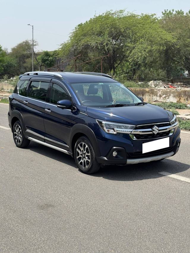 https://images10.gaadi.com/usedcar_image/4538043/original/processed_b5d77b189e0cd21a905119f310f02812.jpg?imwidth=6400