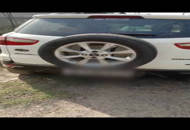 https://images10.gaadi.com/usedcar_image/4538090/original/8403ebc4-16c5-469e-9a79-427221240627.?imwidth=6401