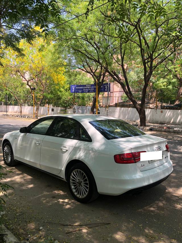 https://images10.gaadi.com/usedcar_image/4538097/original/processed_9eea23545a8d526e6b5f45f85acffad7.jpg?imwidth=6402