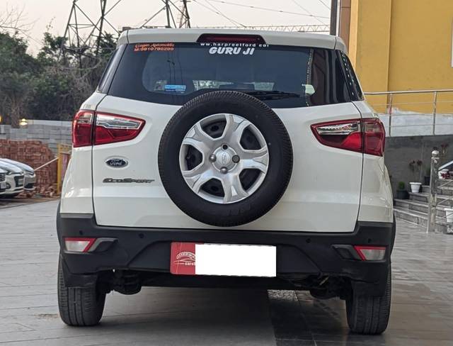 https://images10.gaadi.com/usedcar_image/4538101/original/processed_b914d3d69b5dd533b920270bdf1bcc96.jpg?imwidth=6402