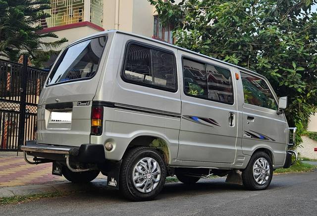 https://images10.gaadi.com/usedcar_image/4538115/original/processed_4fc214b6eb596d2c3eb2db36b0fd5fb1.jpg?imwidth=6401