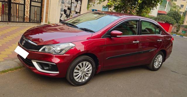 https://images10.gaadi.com/usedcar_image/4538124/original/processed_a29c83d769f71e0c084cb53de7114c62.jpg?imwidth=6400