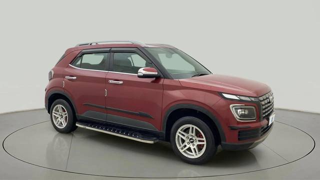 https://images10.gaadi.com/usedcar_image/4538169/original/0ba4d94b68b2387984848821a9fed0b6.jpg?imwidth=6400