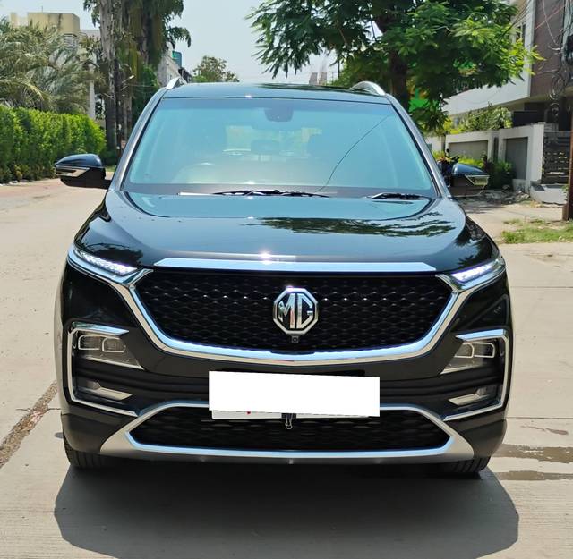 https://images10.gaadi.com/usedcar_image/4538219/original/processed_2e1a3dd181cbd7909ac1c5a6a9eb9958.jpg?imwidth=6400