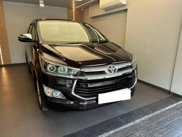 https://images10.gaadi.com/usedcar_image/4538259/original/processed_7ef06798a48985673483f63ded9bef75.jpeg?imwidth=6401
