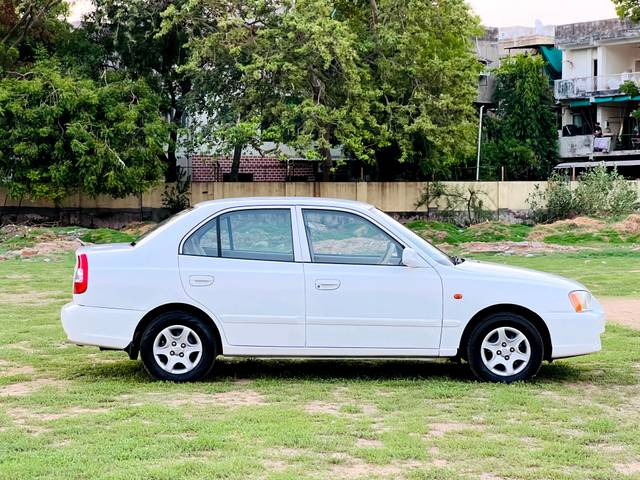 https://images10.gaadi.com/usedcar_image/4538262/original/b0ea890d557d9fb86aa54344612a45a0.jpg?imwidth=6401
