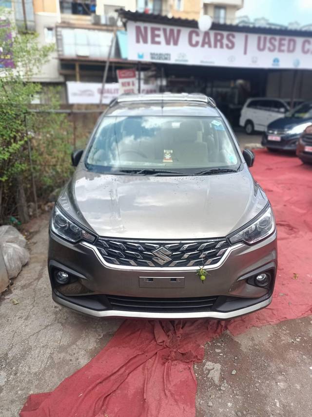 https://images10.gaadi.com/usedcar_image/4538275/original/processed_0311932d5b70959dfe5e02420ec02eaa.jpg?imwidth=6400