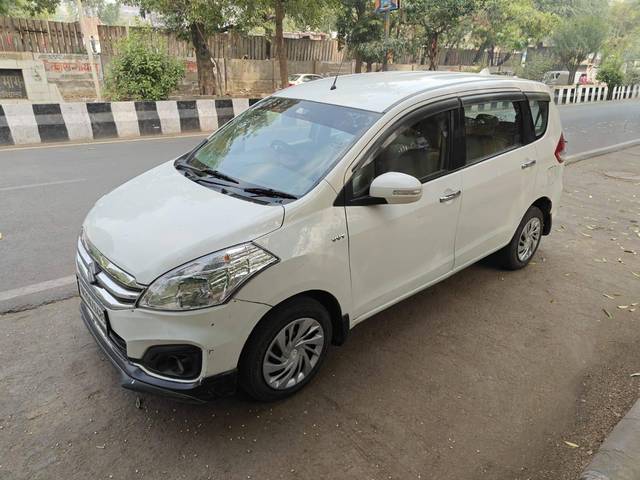 https://images10.gaadi.com/usedcar_image/4538381/original/processed_39ef5addd6c4524b7a34cb1bac53aa95.jpg?imwidth=6400