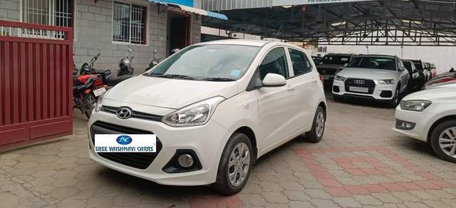 https://images10.gaadi.com/usedcar_image/4538386/original/processed_89ebd8b4ba579bdd6422c0c4a2b9a651.jpg?imwidth=6402
