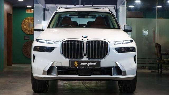 https://images10.gaadi.com/usedcar_image/4538389/original/processed_49da882fb9d5b0a0a19f276e37c7e779.jpg?imwidth=6400