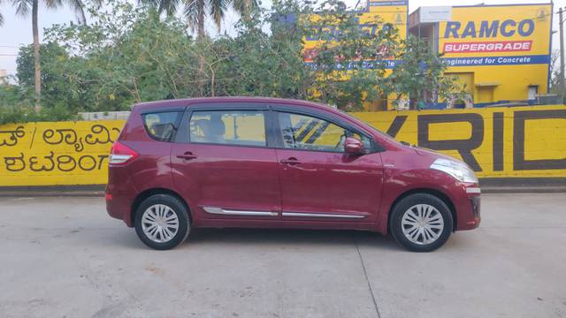 https://images10.gaadi.com/usedcar_image/4538398/original/075156800d93f2deeee40b23fa181fd8.jpg?imwidth=6401